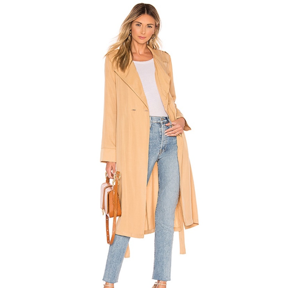NWT L’ACADEMIE x Revolve Aliya Trench Tan Sm/2-4